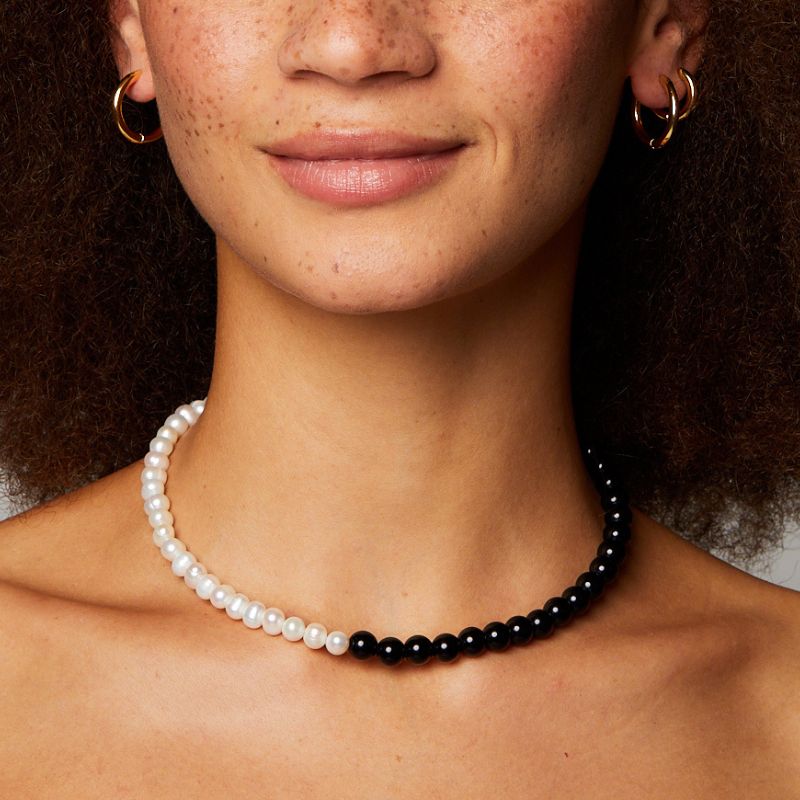 Sphinx Monochrome Necklace