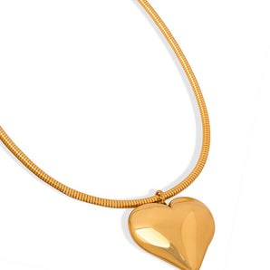 heart necklace