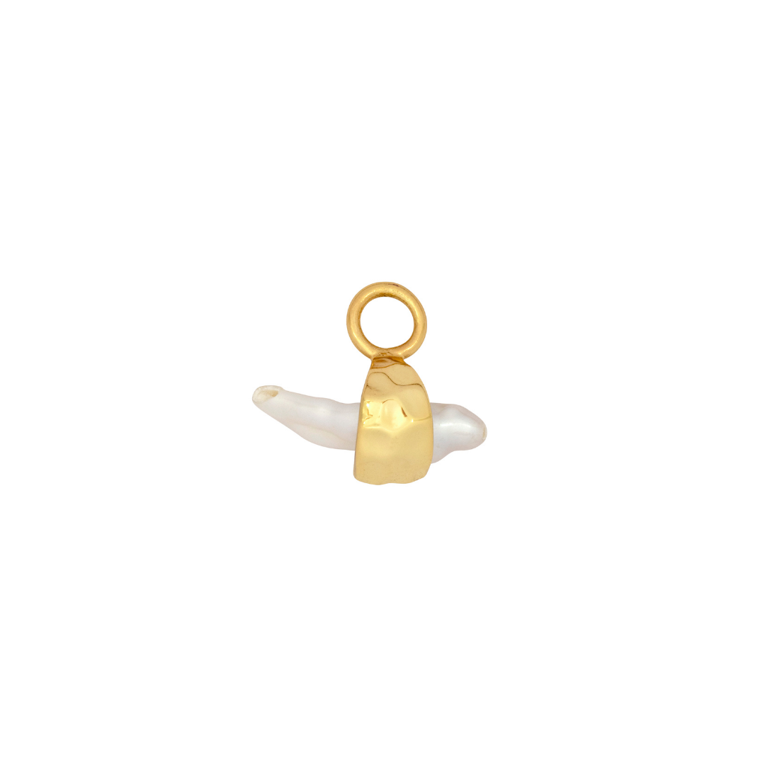 Floating Pegasus Pearl 18ct Gold Plate