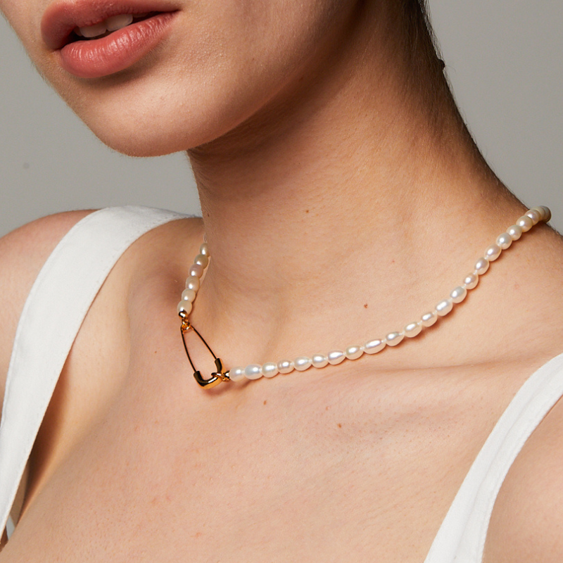 punk pearl gold safety pin choker FRKL